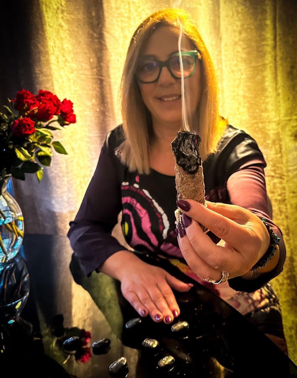 Nettoyage énergétique par Cristina Silva Christina Silva en plein nettoyage énergétique